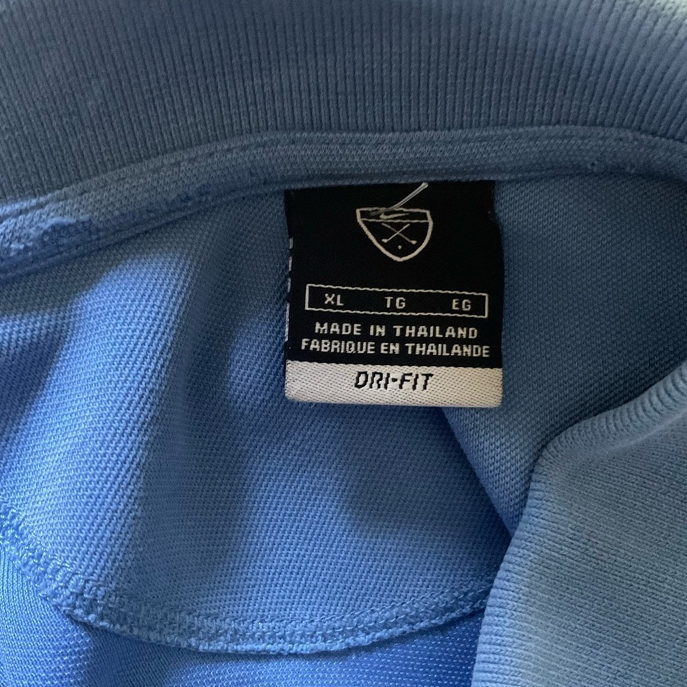 Men’s used Nike golf polo shirt North Carolina Blue size XL dri fit - Picture 4 of 4